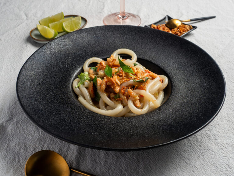 Vietnamese Thick Rice Noodles with Crab Sauce